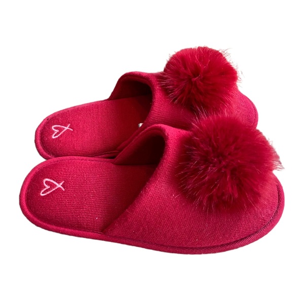 NWOT Victoria's Secrets Red Mule Slipper with Puff Large - Picture 5 of 6